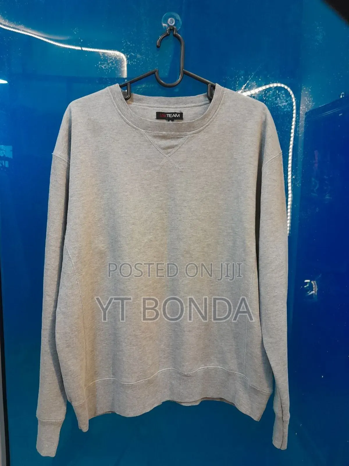 Thrift Sweater/ ቦንዳ ሹራብ