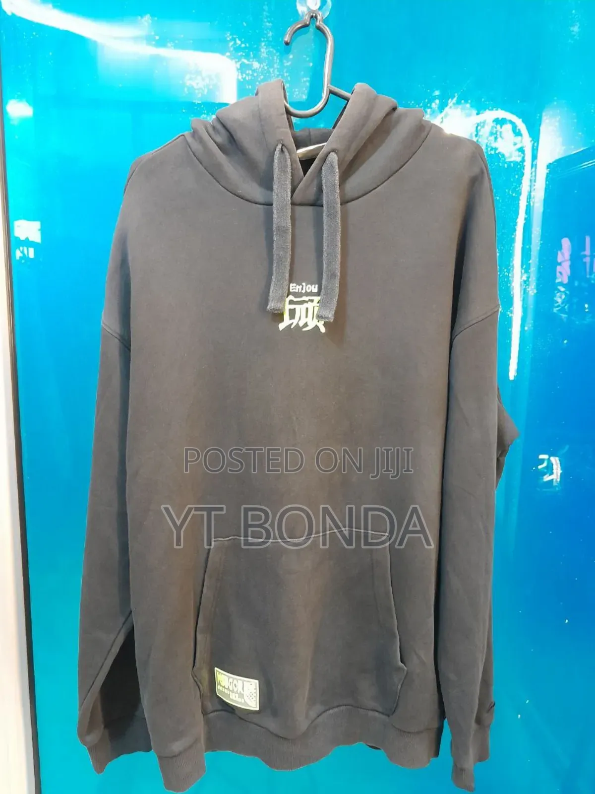 Hoodie Shurab Bonda
