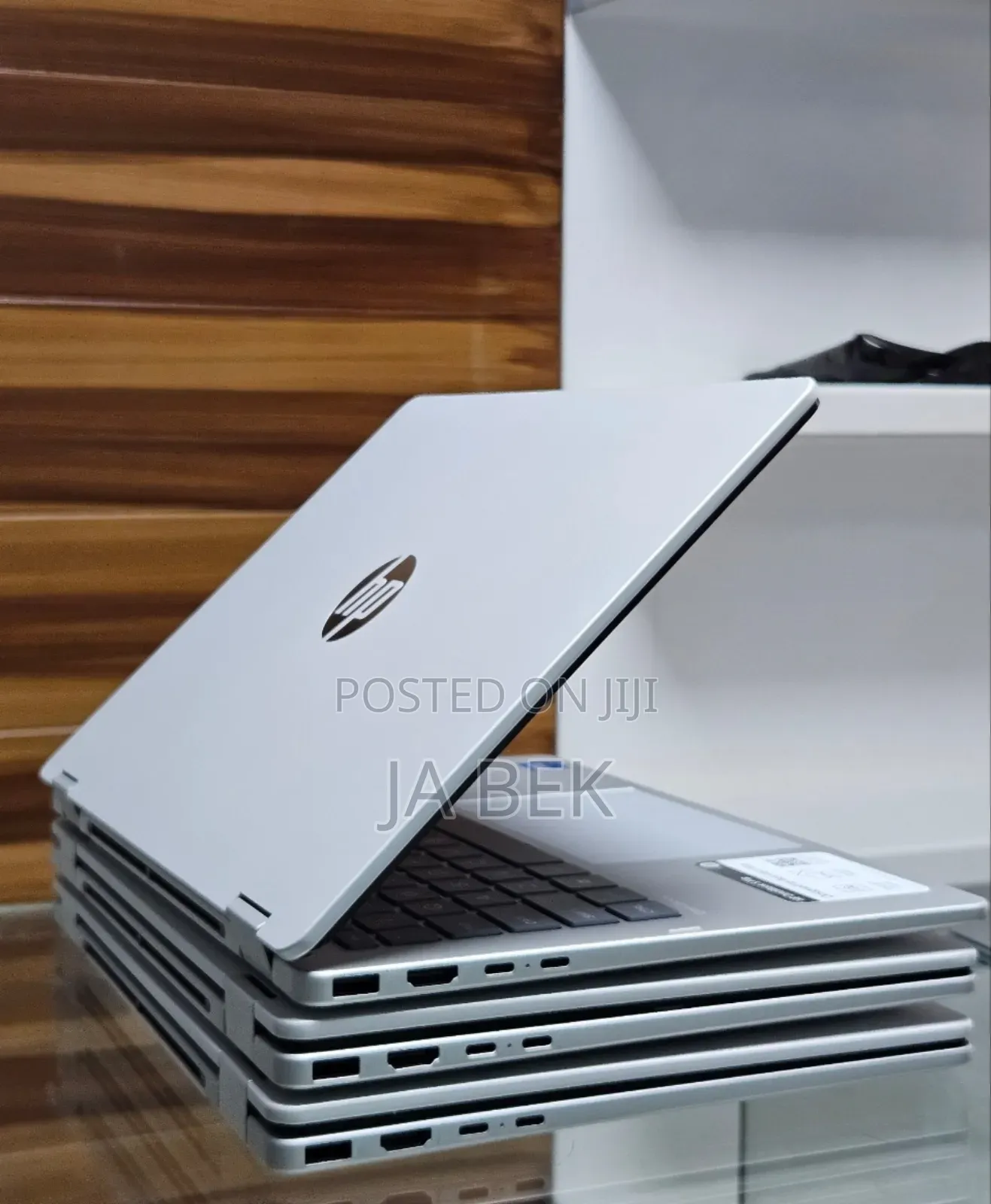 New Laptop HP OmniBook 5 14" 8GB Intel Core 5 SSD 512GB