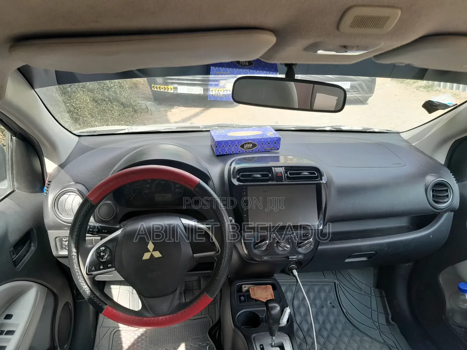 Mitsubishi Attrage 2021 Silver