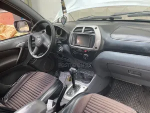 Toyota RAV4 2001 Silver