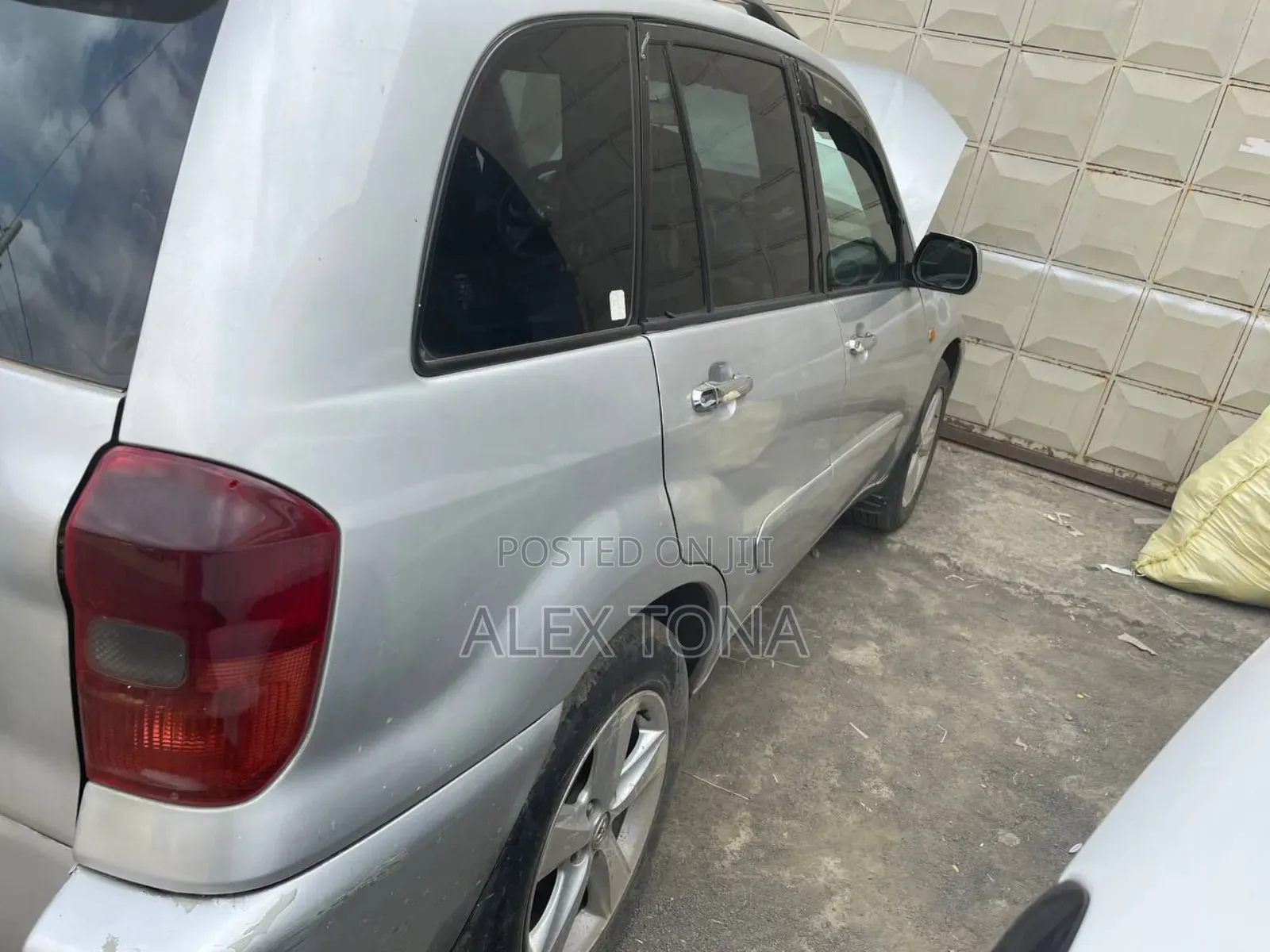 Toyota RAV4 2001 Silver