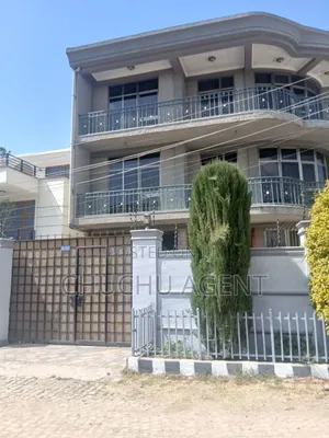 7bdrm House in Bole for sale
