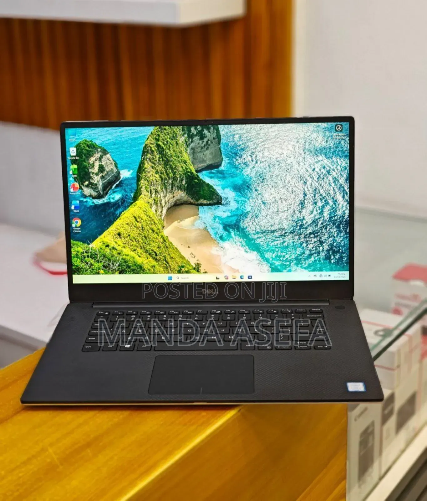 New Laptop Dell XPS 15 16GB Intel Core I7 SSD 512GB