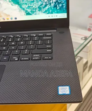 New Laptop Dell XPS 15 16GB Intel Core I7 SSD 512GB