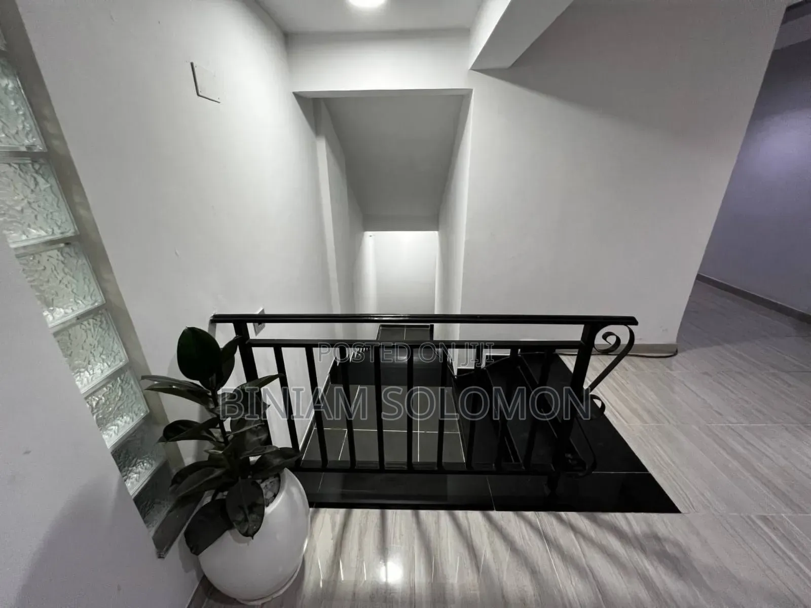 3bdrm Apartment in Bole for sale