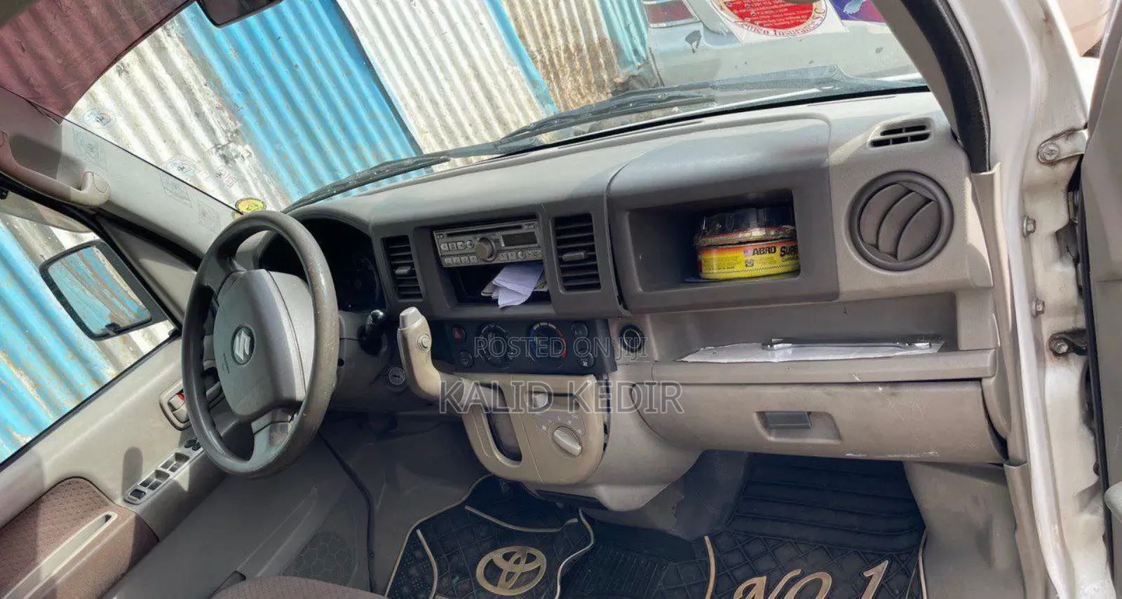 Suzuki Every Wagon 2012 White