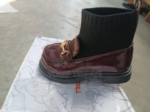 Photo - የሚያማምሩ ምየልጆች ጫማ