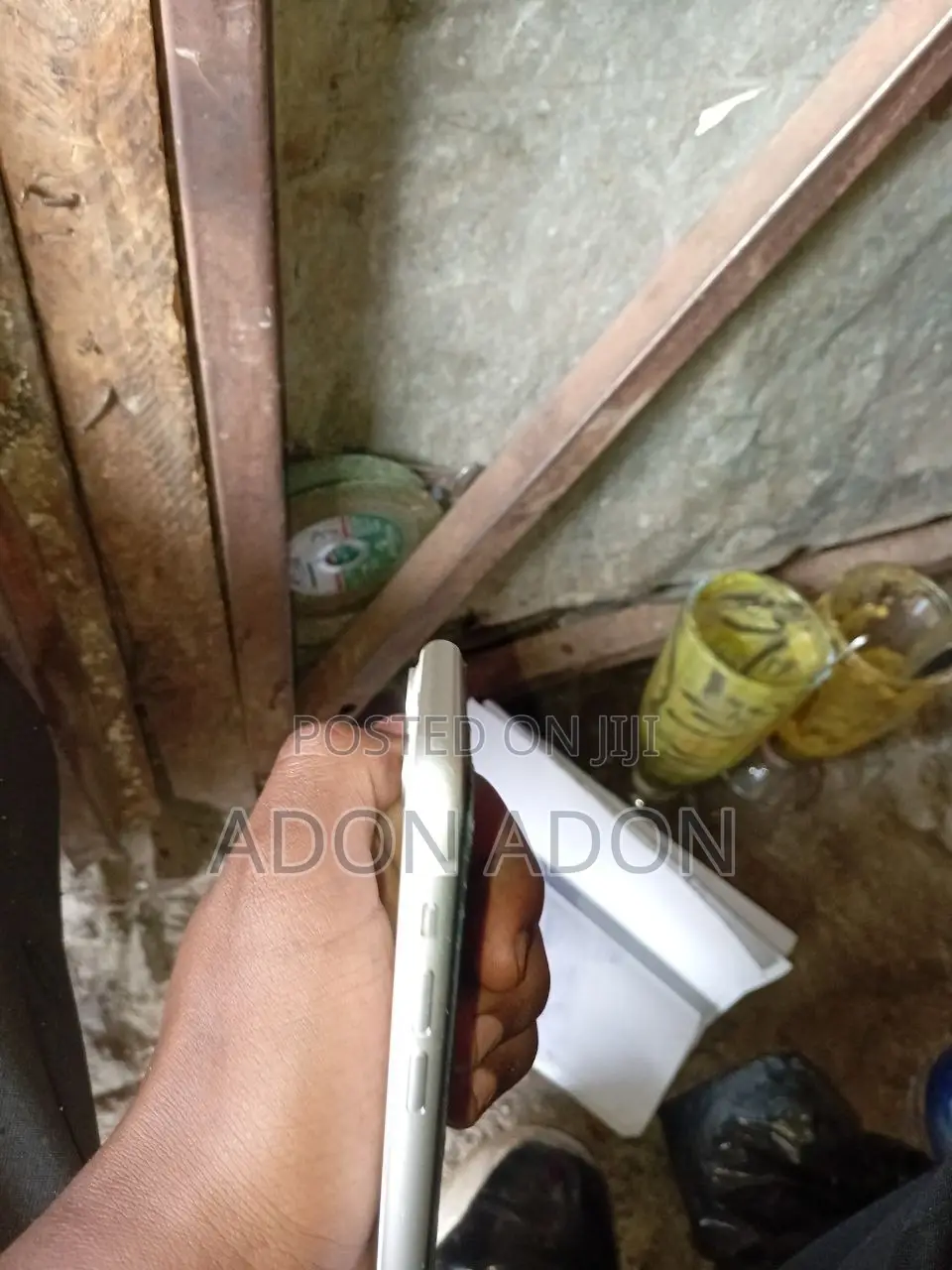 Apple iPhone 11 64 GB White