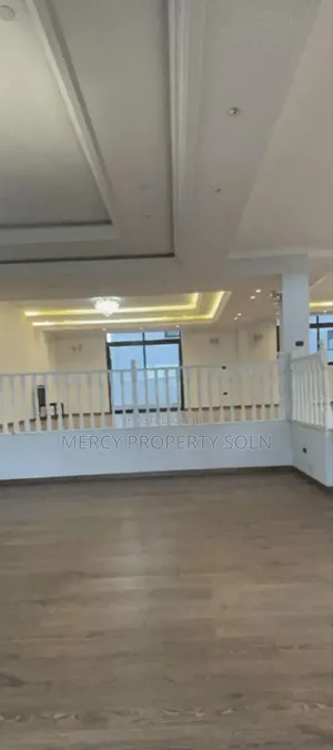 Furnished 7bdrm House in Bole for sale