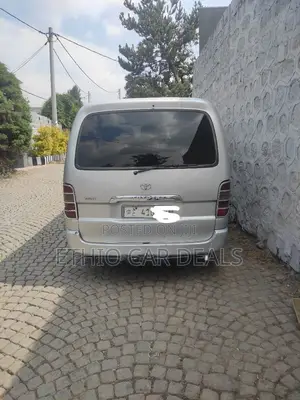 Toyota HiAce 2008 Silver