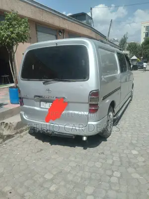Toyota HiAce 2008 Silver