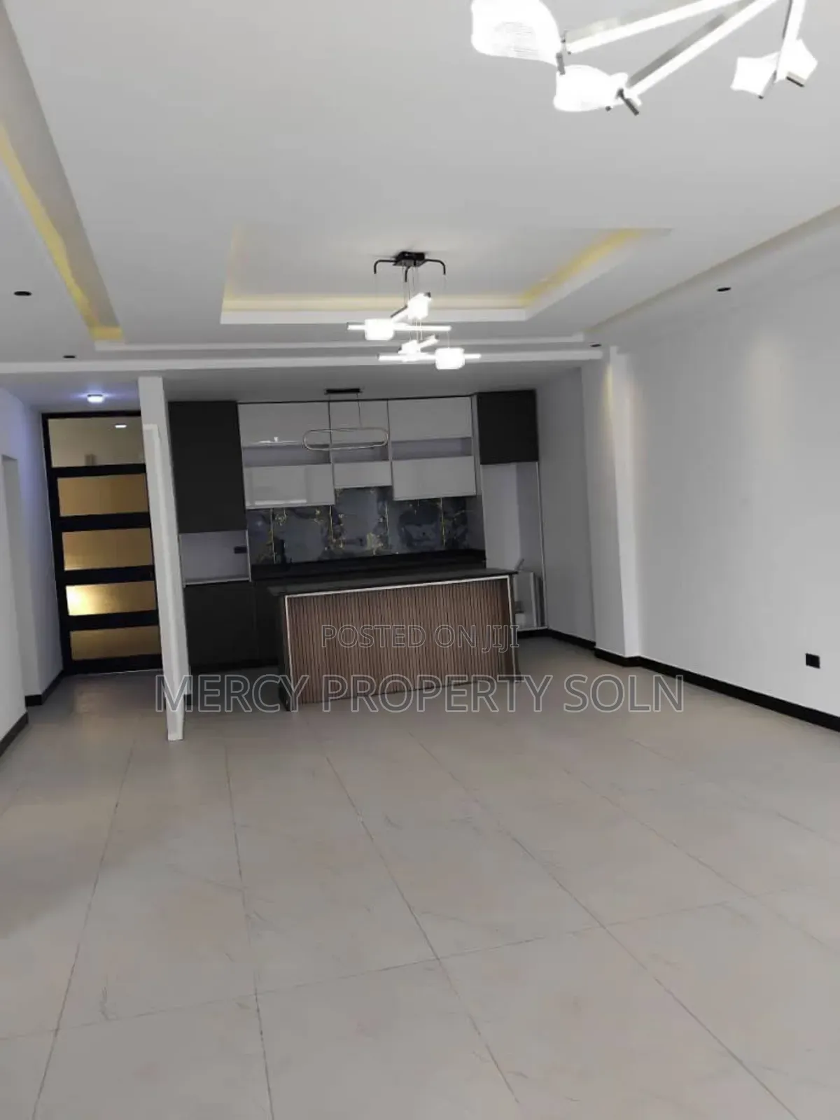 Furnished 7bdrm House in Bole for sale