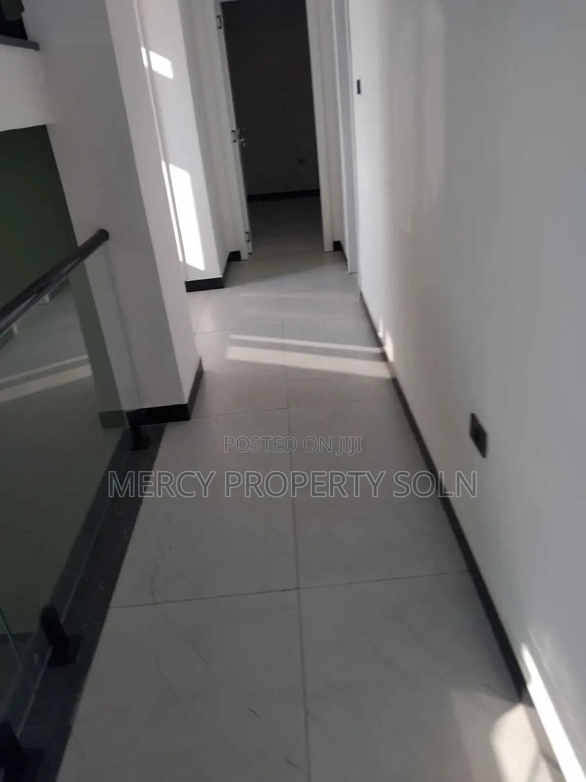 Furnished 7bdrm House in Bole for sale