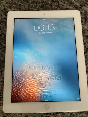 Photo - Apple iPad 2 Wi-Fi + 3G 64 GB Silver
