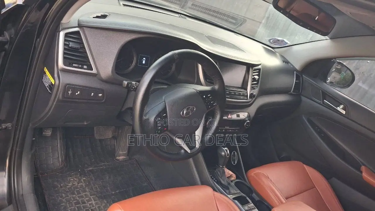 Hyundai Tucson 2016 Black