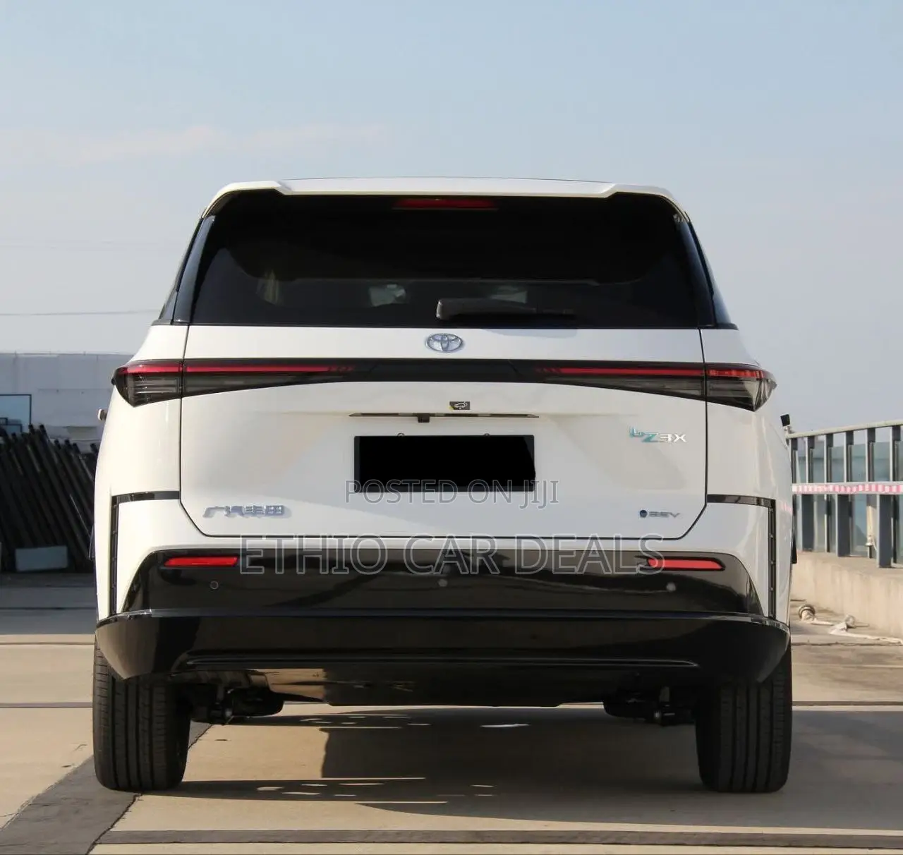 Toyota bZ3 2025 White