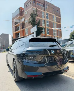 New BMW iX 2023 Black