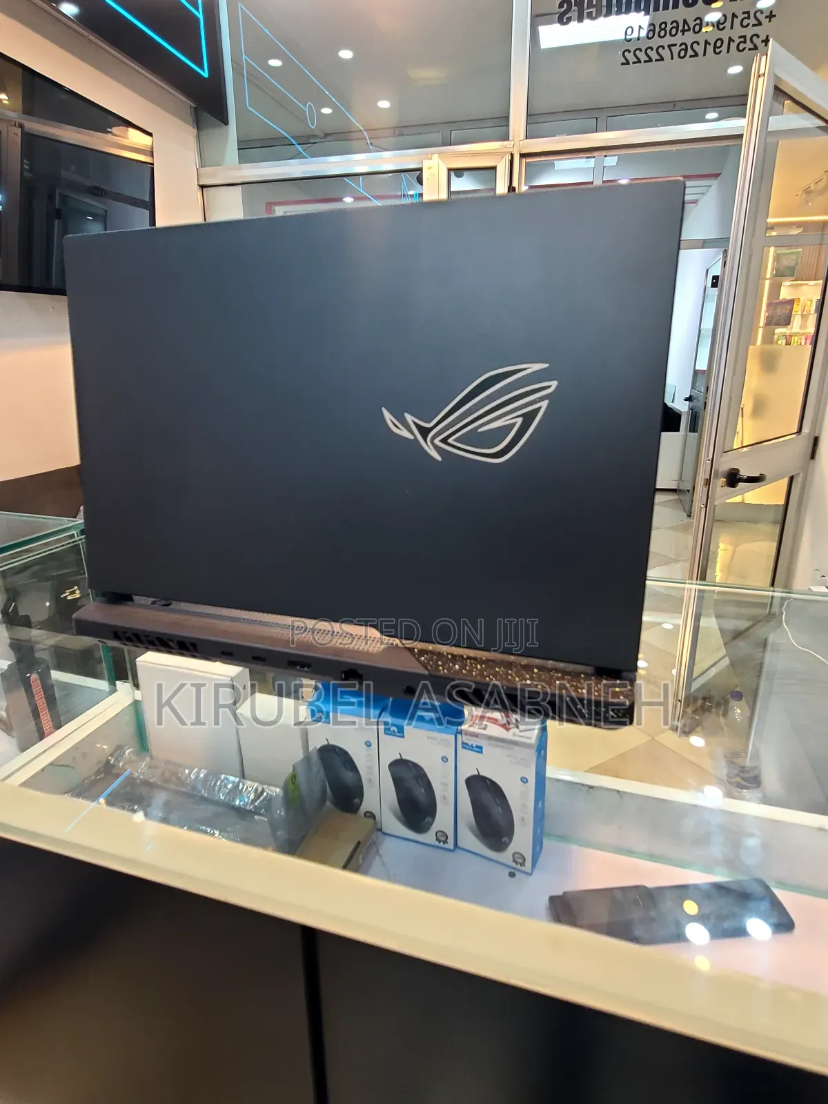 New Laptop Asus ROG Strix G15 16GB AMD Ryzen 7 SSD 512GB