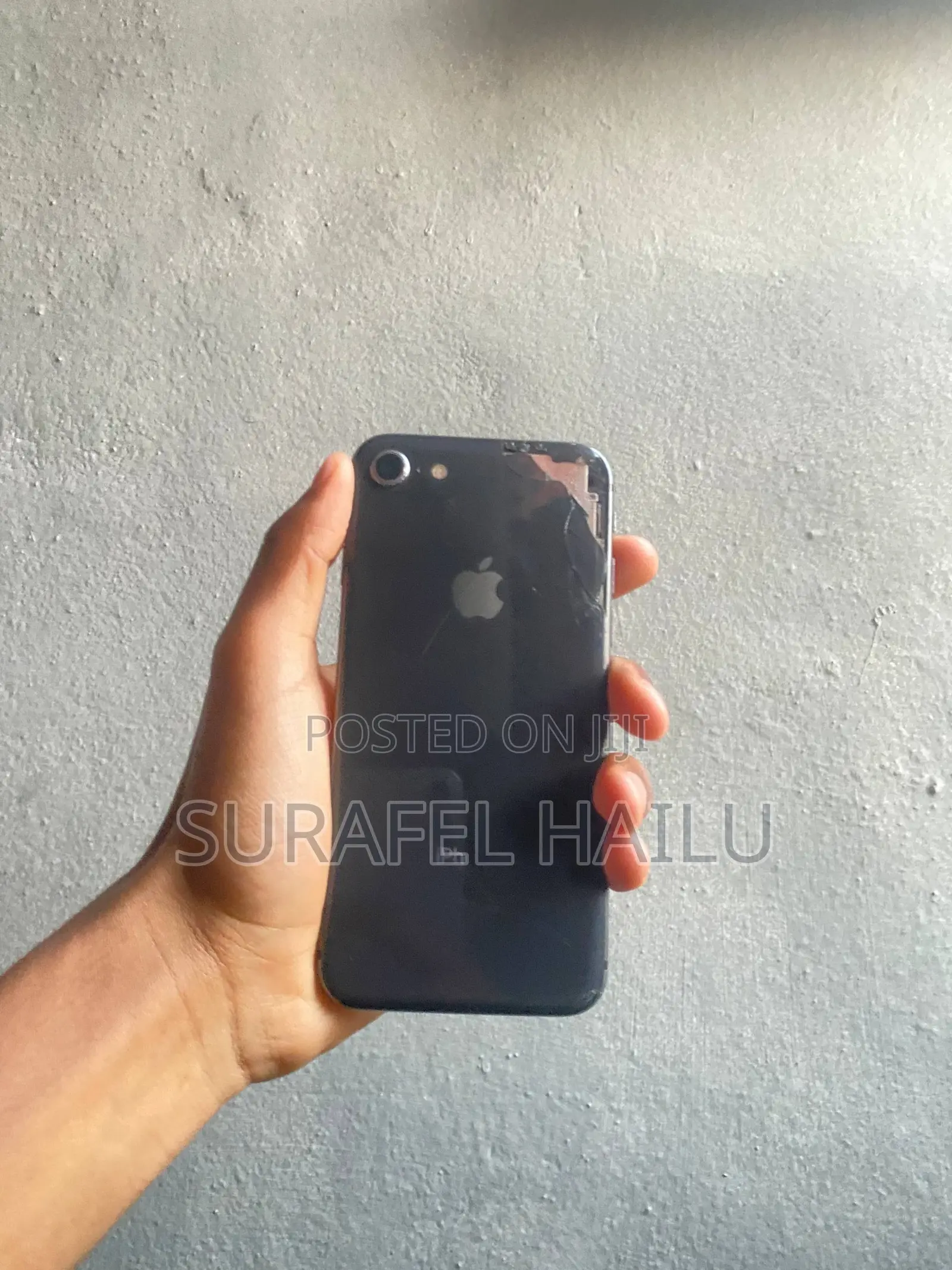 Apple iPhone 8 64 GB Gray