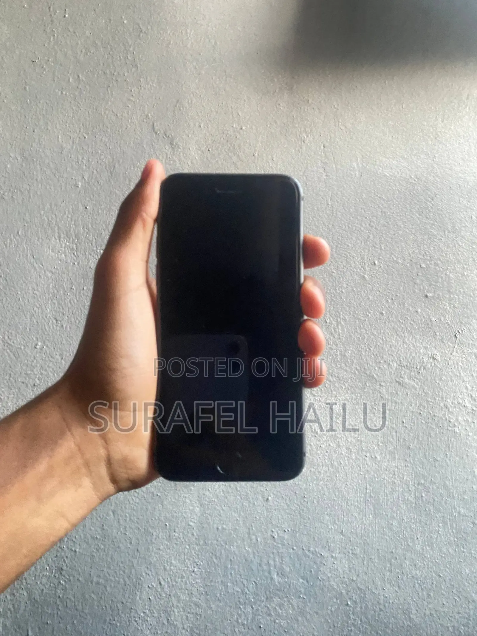 Apple iPhone 8 64 GB Gray