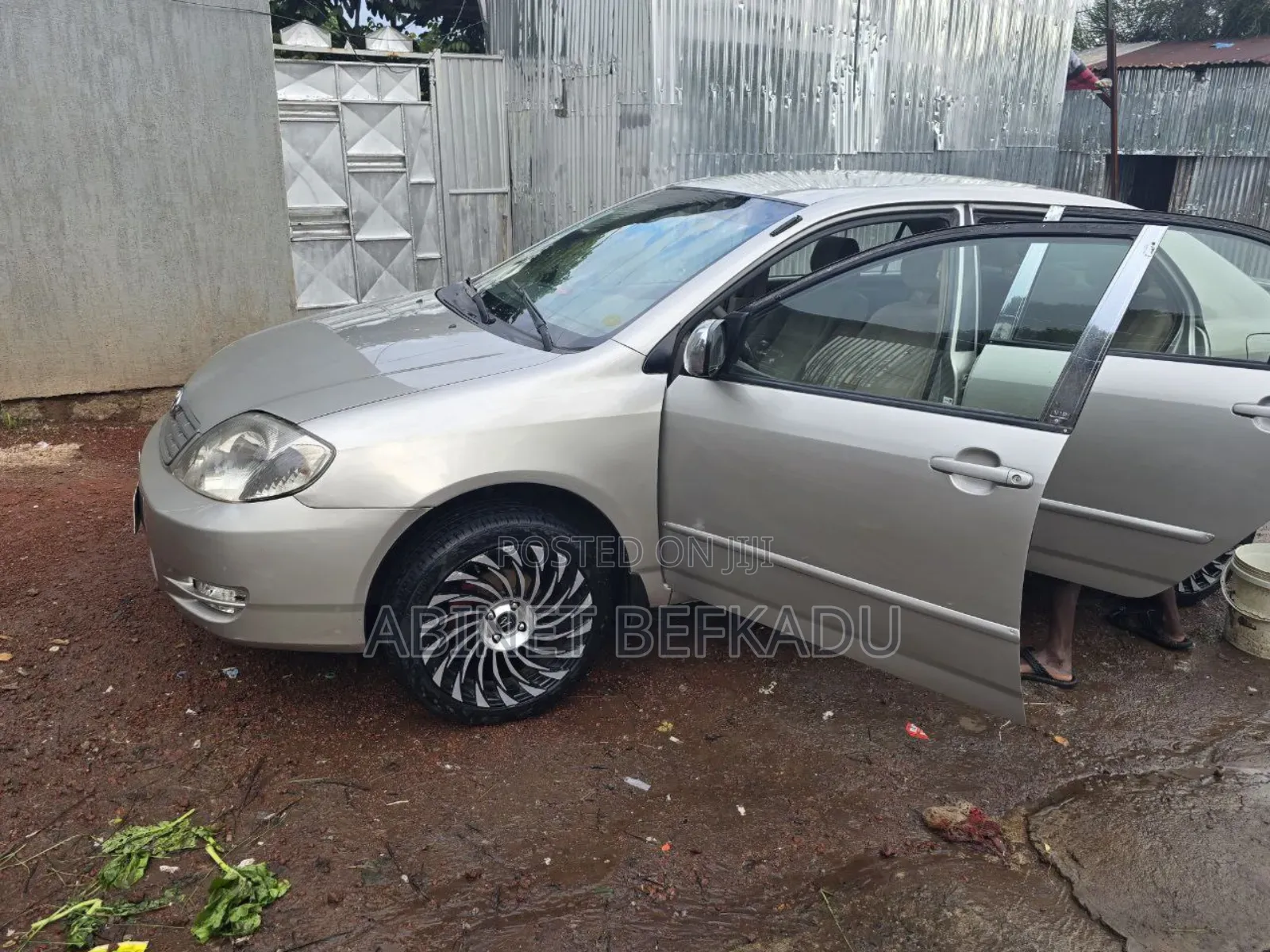 Toyota Corolla 2003 Gold