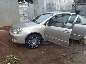 Toyota Corolla 2003 Gold