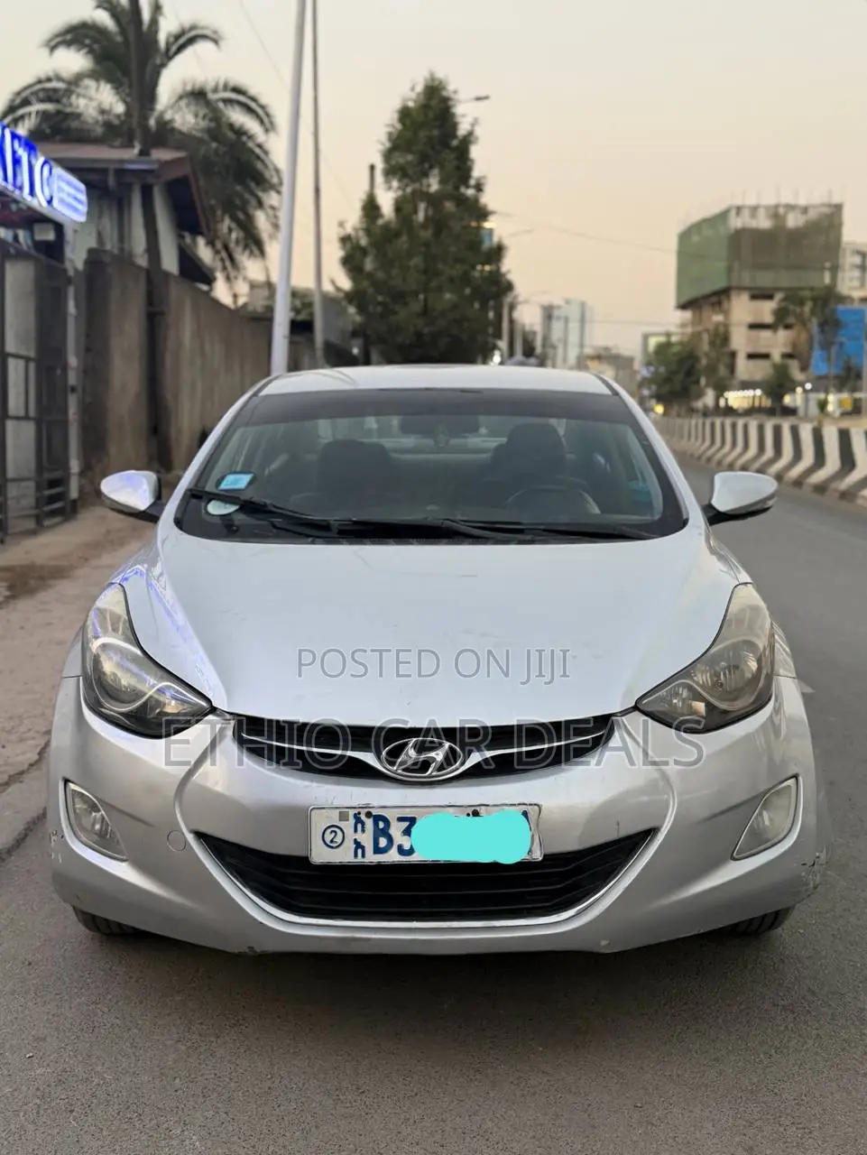 Hyundai Elantra 2013 Silver