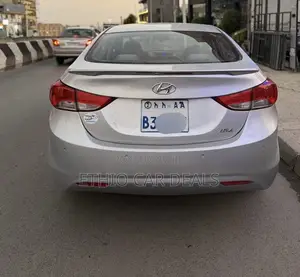 Hyundai Elantra 2013 Silver