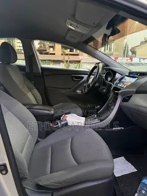 Hyundai Elantra 2013 Silver