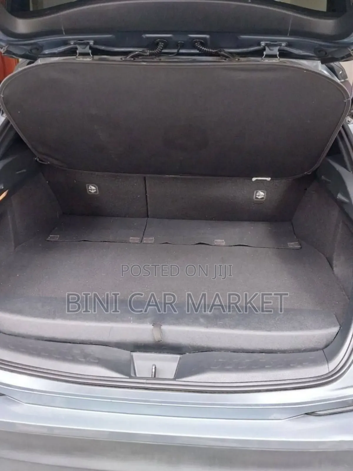 Toyota C-HR 2021 Gray