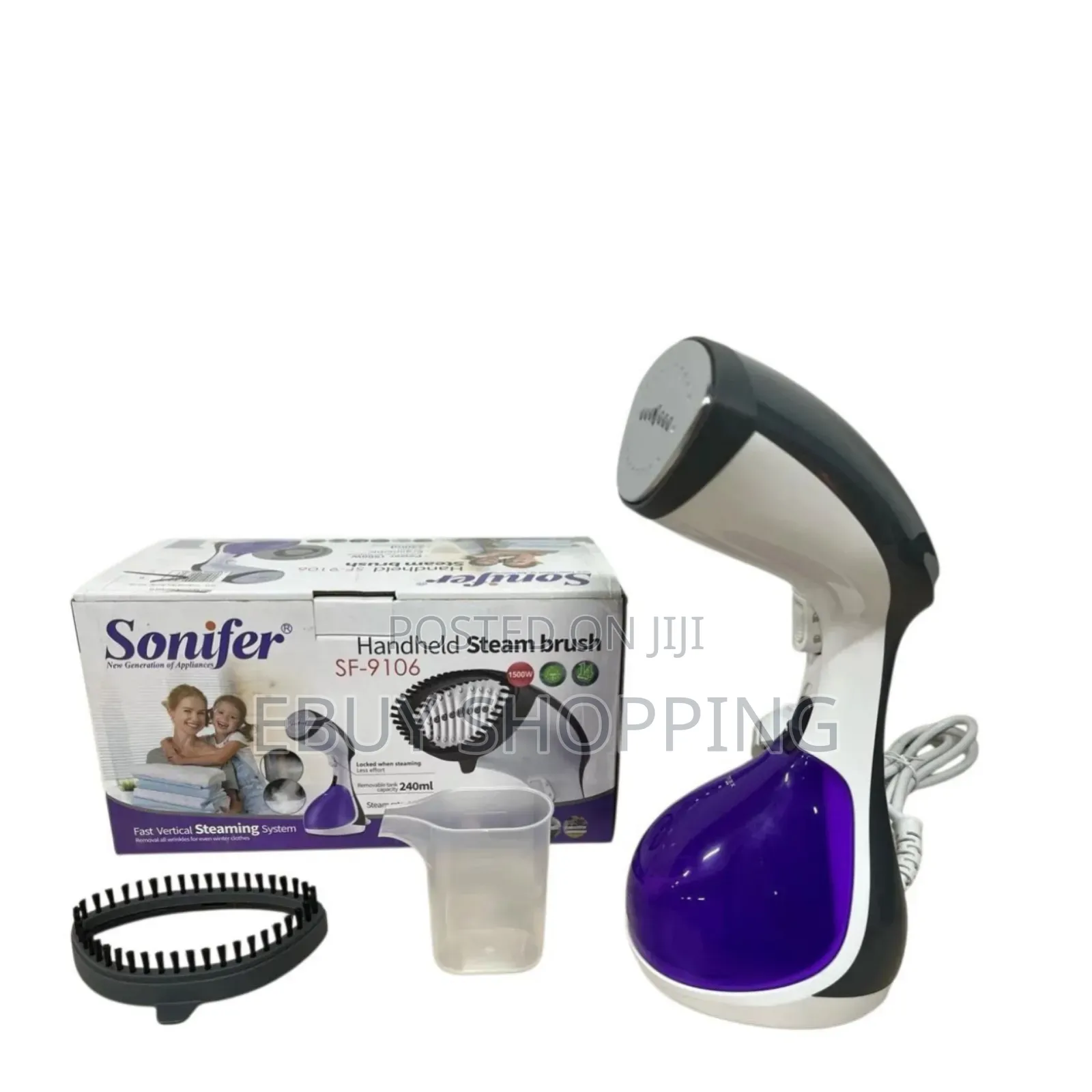 This User-Friendly Steamer Features a Removable 240ml Water Tank