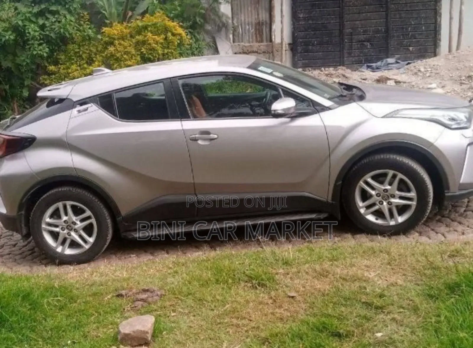 Toyota C-HR 2020 Silver