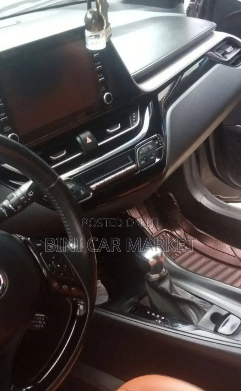 Toyota C-HR 2020 Silver