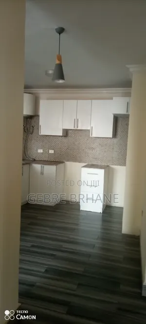 3bdrm Apartment in Apartment, Yeka for rent