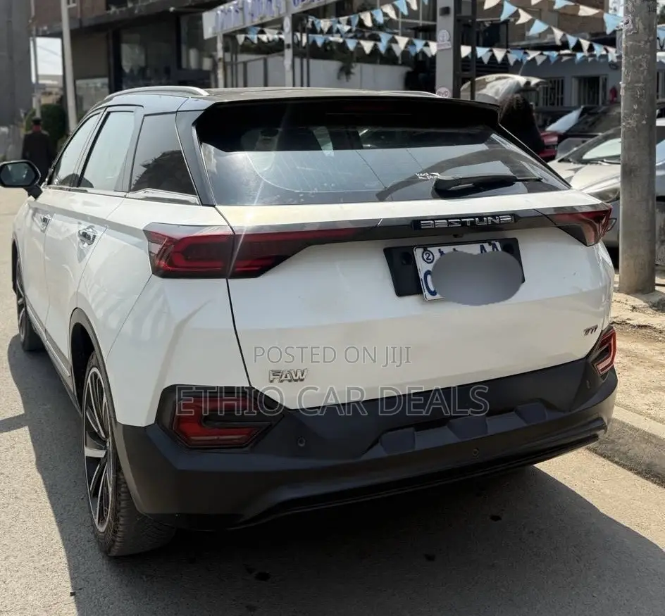 Bestune T77 1.2 FWD 2022 White