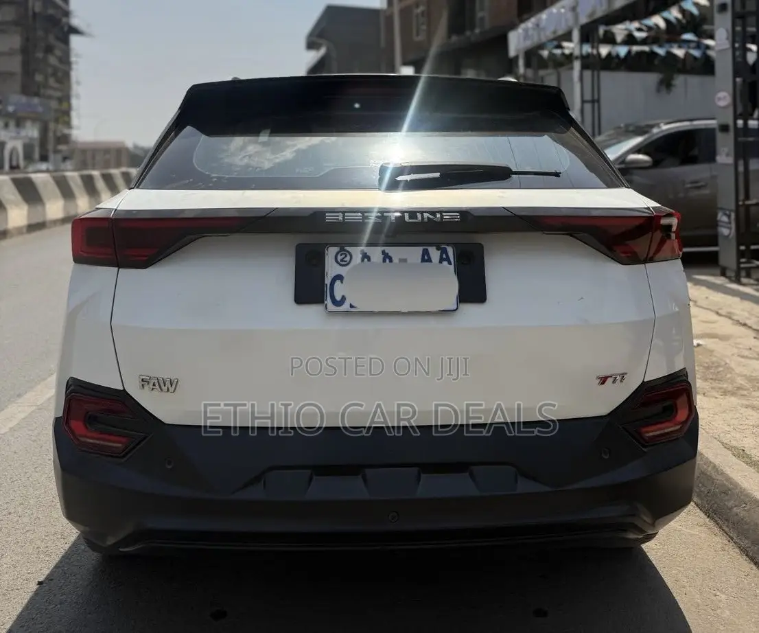 Bestune T77 1.2 FWD 2022 White