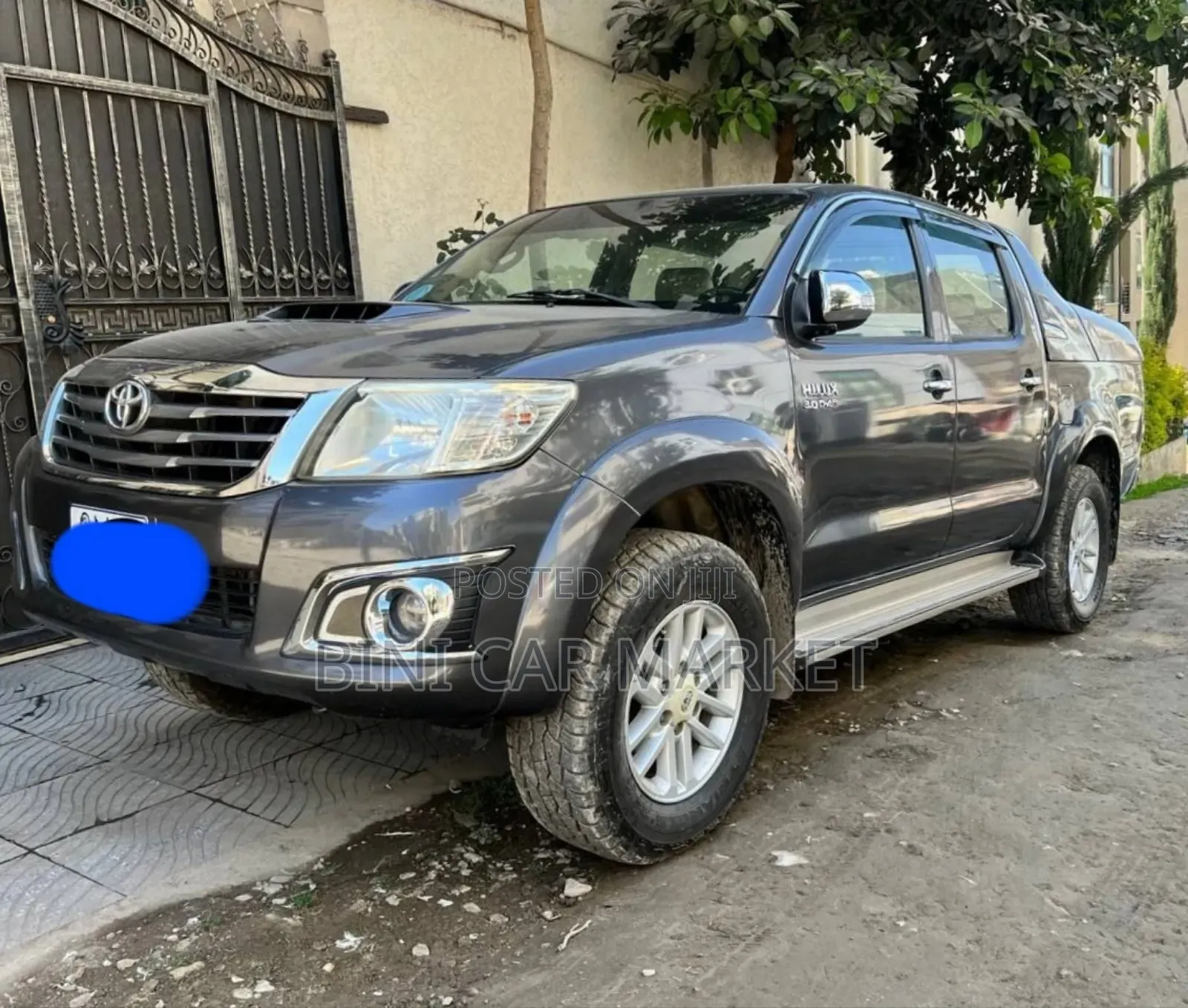 Toyota Hilux 2014 Gray