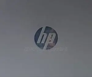 New Laptop HP Pavilion 10 8GB Intel Core I5 SSD 256GB