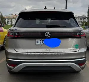 Volkswagen ID.6 Crozz 85 kWh RWD 2022 Gold