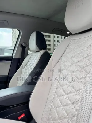 Volkswagen ID.6 Crozz 85 kWh RWD 2022 Gold