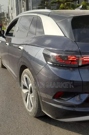 Volkswagen ID.6 2022 Gray