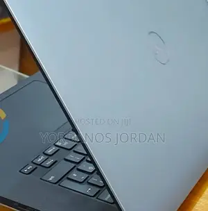 New Laptop Dell Precision 5540 32GB Intel Core I7 SSD 512GB