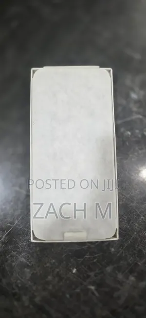 New Samsung Galaxy A16 5G 128 GB Gold