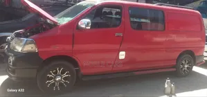 Photo - Toyota HiAce 2011 Red