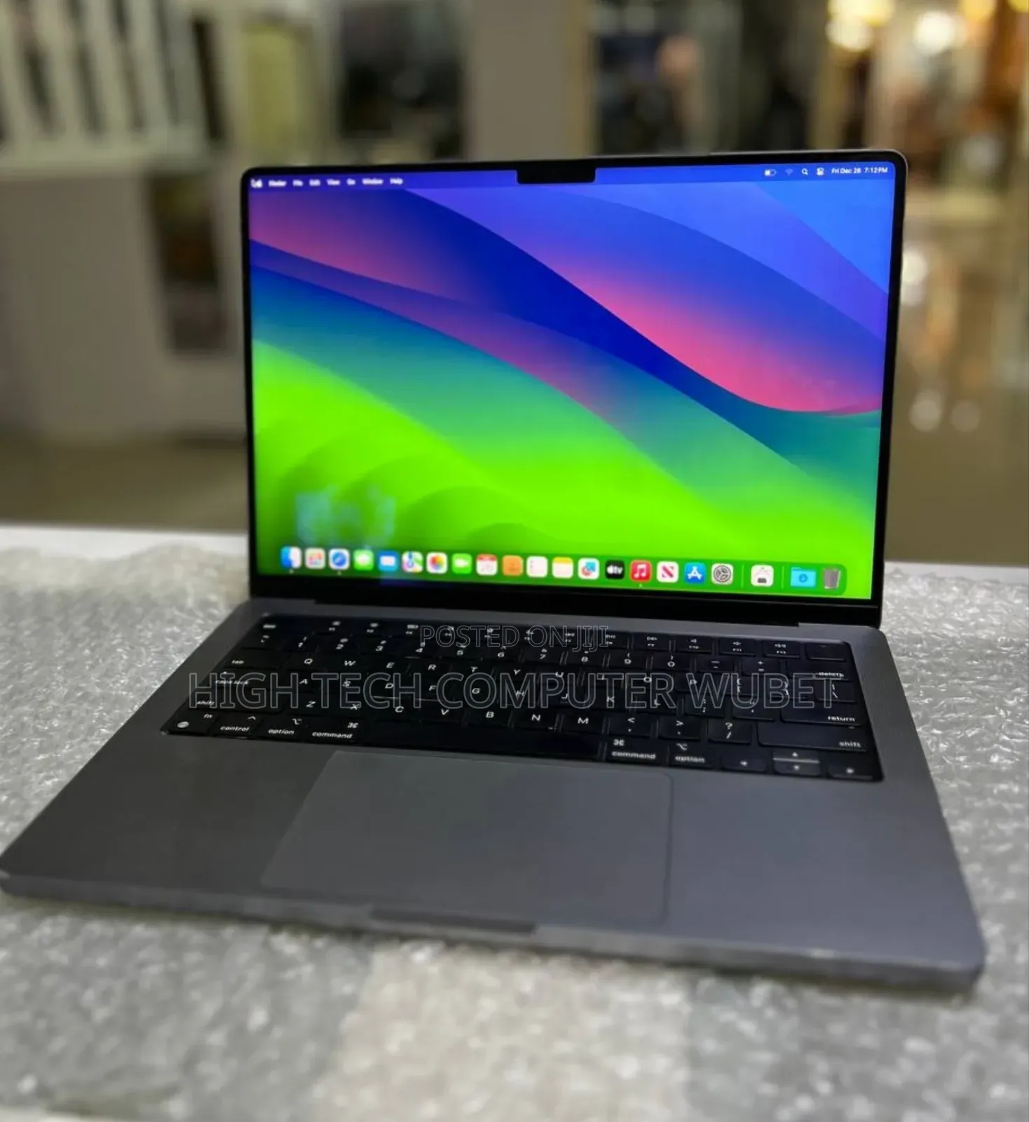 New Laptop Apple MacBook Pro M1 16GB Apple M1 Pro SSD 512GB
