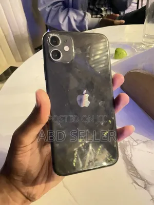 Apple iPhone 11 64 GB Black