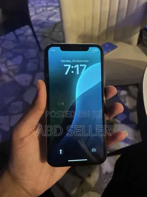 Apple iPhone 11 64 GB Black