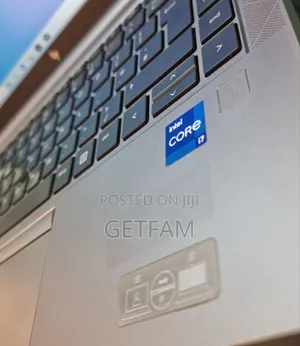 New Laptop HP ZBook Studio 16GB Intel Core I7 SSD 512GB