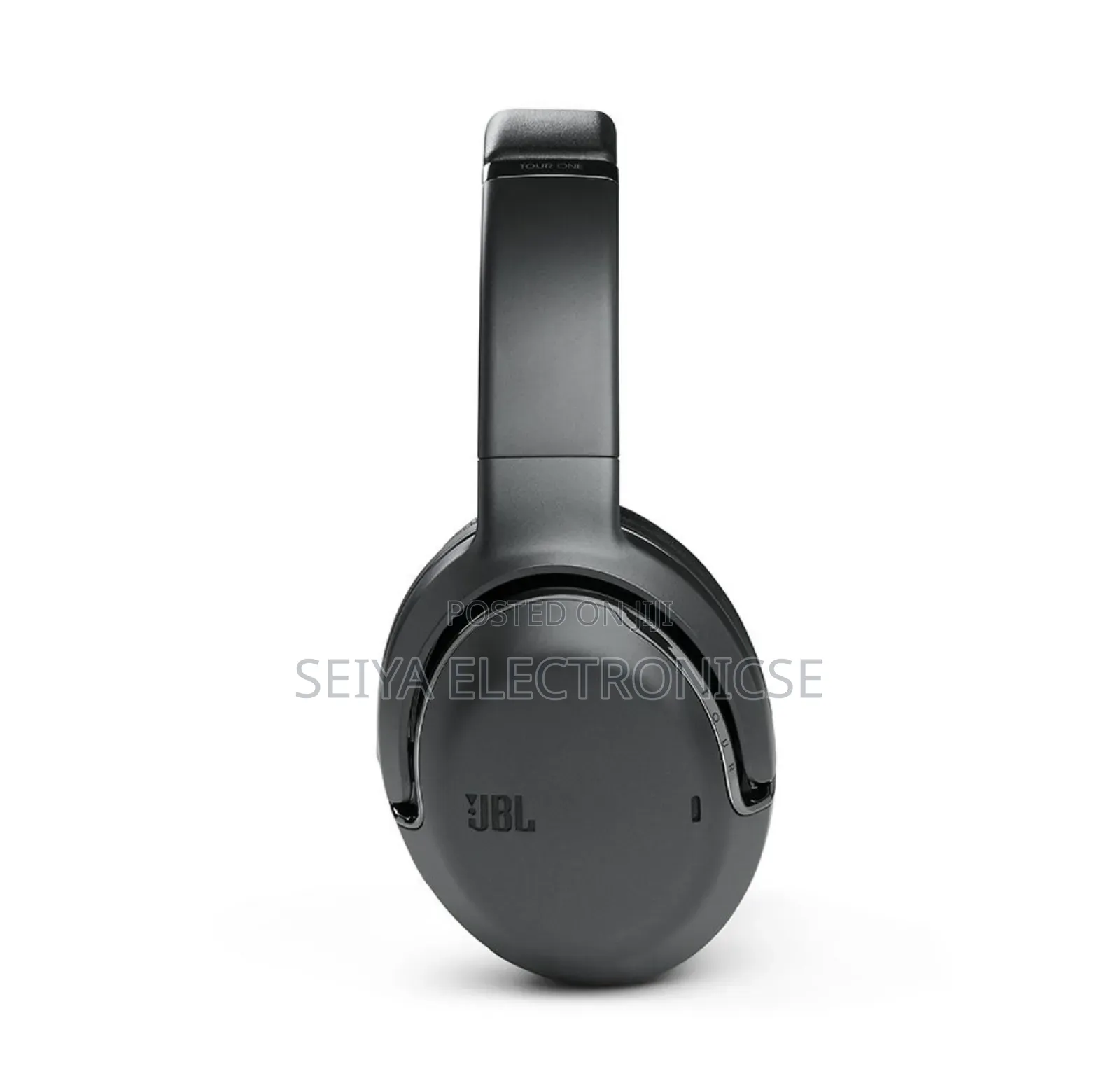 Jbl Tour One M2 Wireless Over-ear Noise-cancelling Headphones.